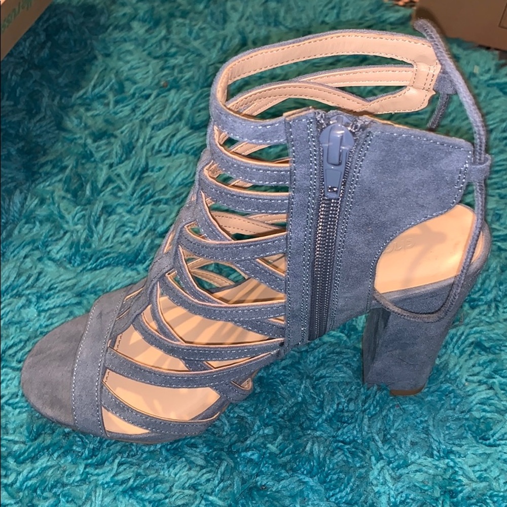 Blue Suede Chunky High Heal